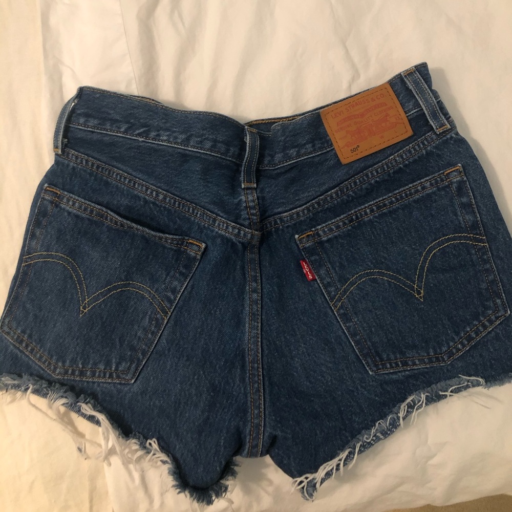 LEVI’S 501 DENIM SHORTS